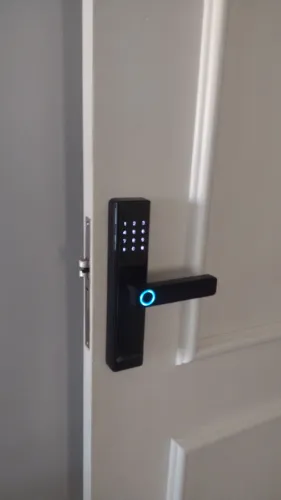 Instalador de fechadura digital