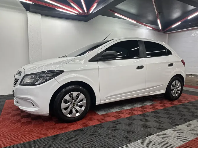Chevrolet Onix JOY Hatch 1.0 8V Flex Mec. 4P 2019