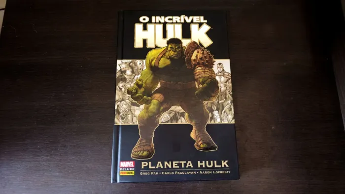 Incrível Hulk - Planeta Hulk - Marvel Deluxe - HQ Panini