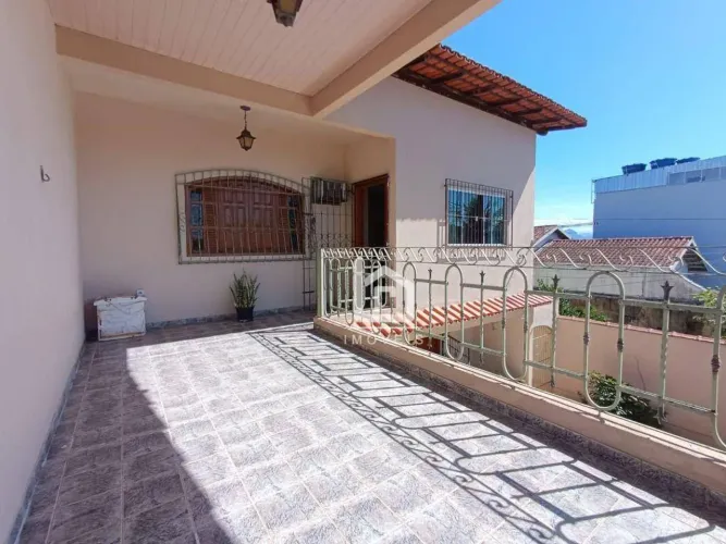 DUAS CASAS À VENDA c/ piscina e área gourmet em Cariacica/Espírito Santo