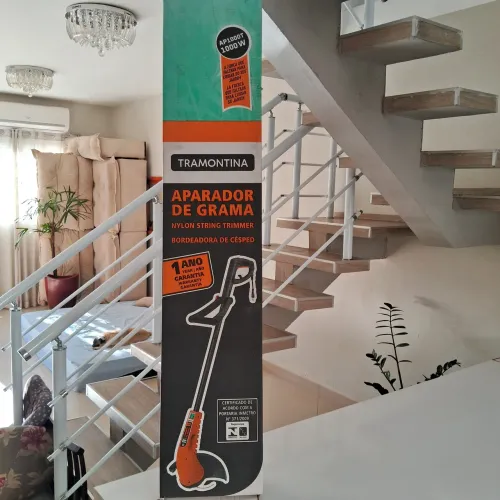 Aparador de Grama Tramontina AP1000T 1000W