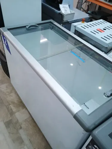 Freezer Industrial Fricon Tampa De Vidro 411 Litros