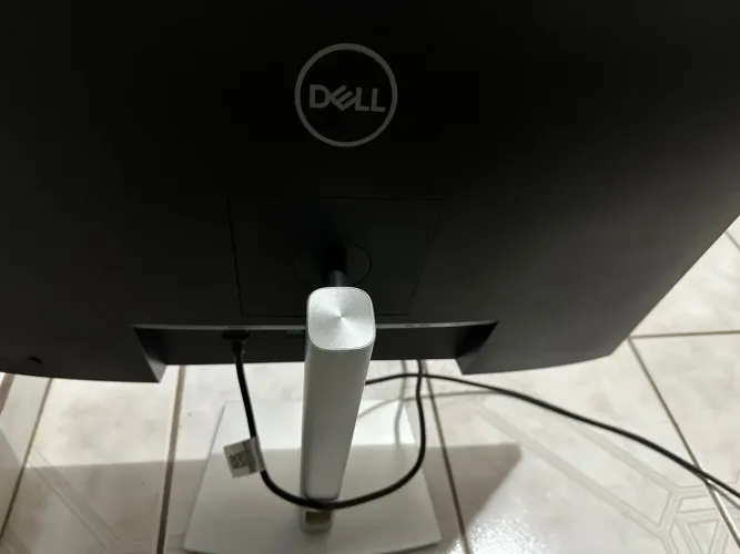 Monitor Dell Pro P2722H 27 Polegadas