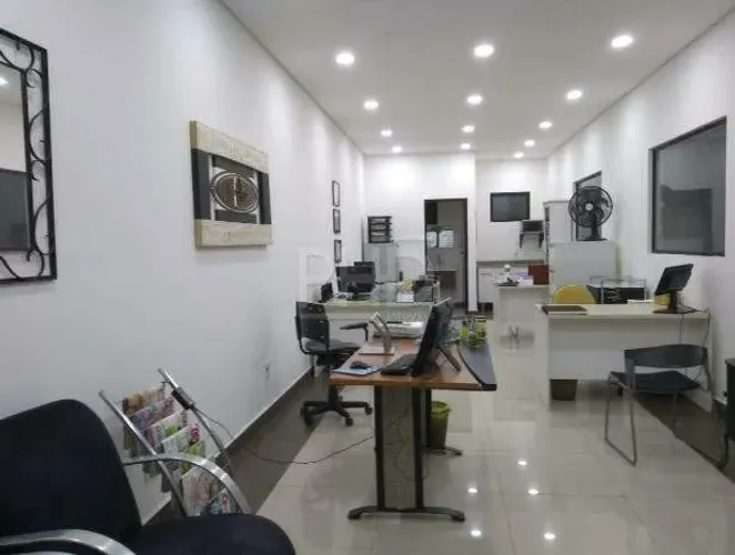 Casa para Aluguel em São Bernardo do Campo (Bairro dos Casas) 130 m², 1 Dormitório, 3 Ban
