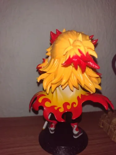 Figura Kyojuro Rengoku Demon Slayer