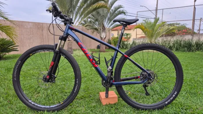 BICICLETA CALOI ELITE 30