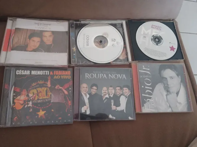Cds românticas e sertanejo