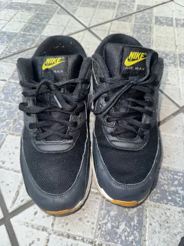 Nike Air Max 90 Amarela 