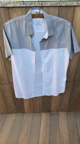 Camisa Calvin Klein original P