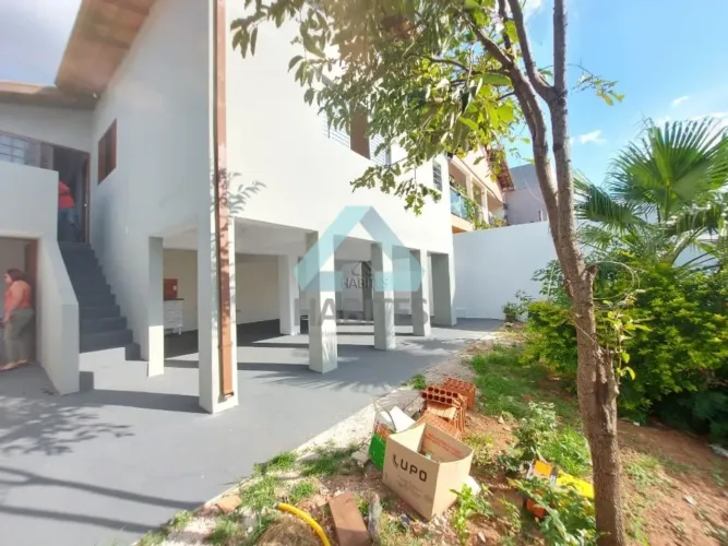Casa para locação 3 dormitórios sendo 1 suíte Jardim Paraíso II