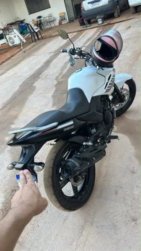 Fazer 250