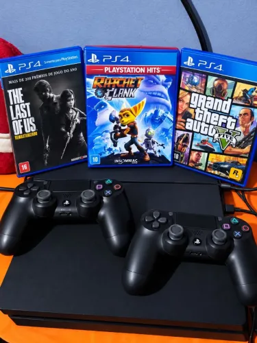 VENDO PLAYSTATION 4 SLIM (PS4)