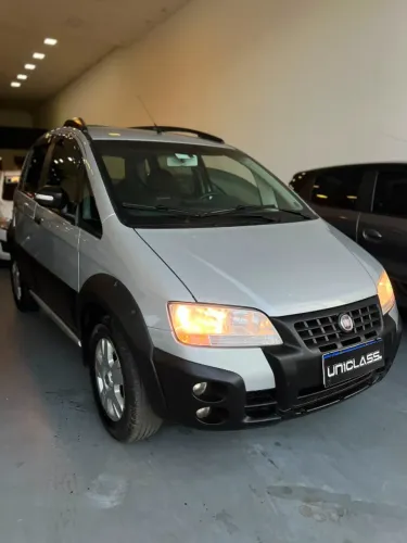 Fiat Idea Advent./ Adv.locker 1.8 MPI Flex 5P 2010