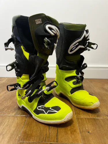Bota Trilha Alpinestars Tech 7 Amarela Fluorescente