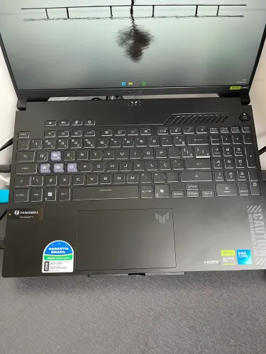 Noteboos Asus TUF F16
