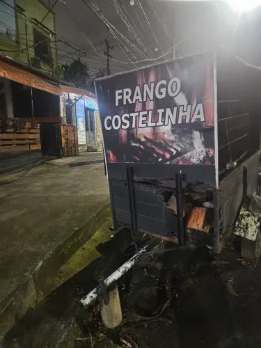 Carrocinha de churrasco