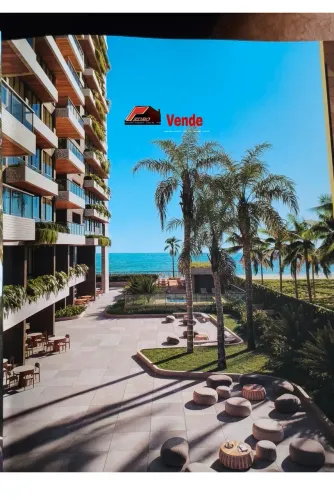 Beira-Mar, (pé na areia), alto padrão, 168 a 280m², de 3 e 4 Stes.