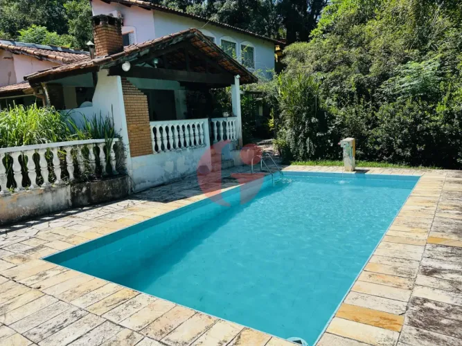 Chácara em condomínio para venda com 06 quartos e 05 vagas de garagem - 453m² em Lagoinha