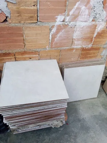 Cerâmica de piso