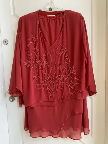 Saia longa e blusa bordada festa veste 52 cor terracota