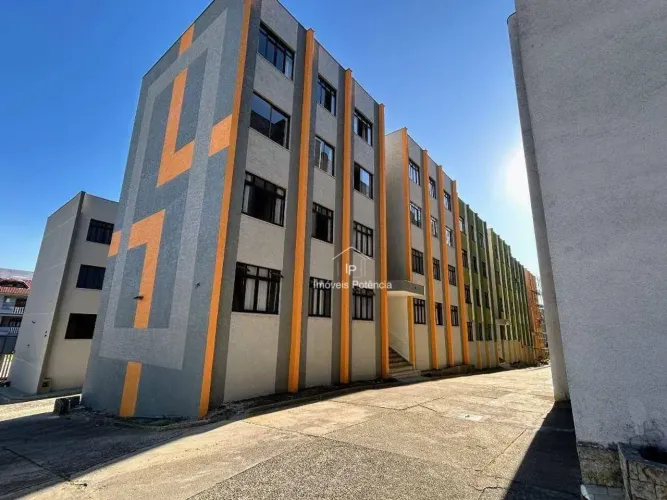 Apartamento com 3 dormitórios para alugar, 89 m²- Jardim Botânico - Curitiba/PR