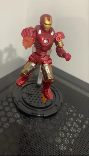 Miniatura homem de ferro