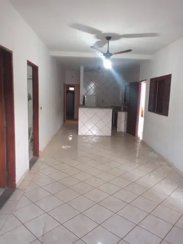 OPORTUNIDADE NO CENTRO DE CALDAS NOVAS!CASACOM PONTO