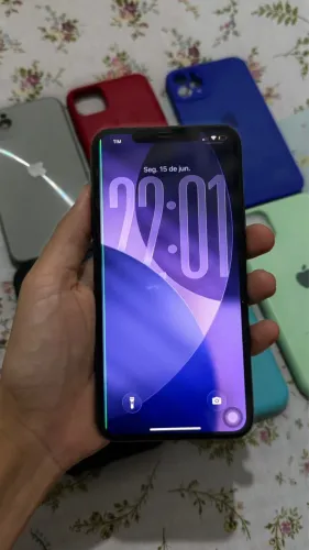 iPhone 11 Pro Max 