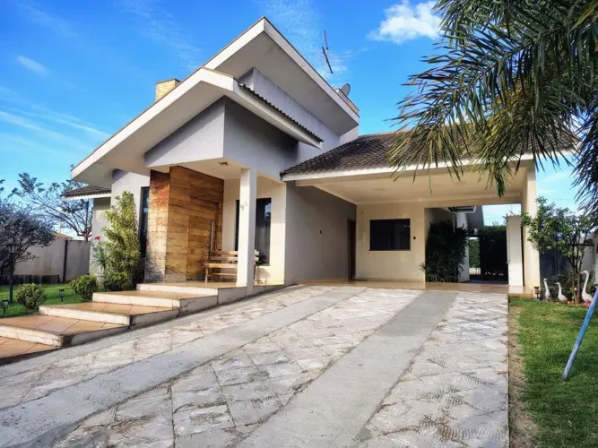 Casa à Venda no Condomínio Residencial Itirapuã | Marialva/PR
