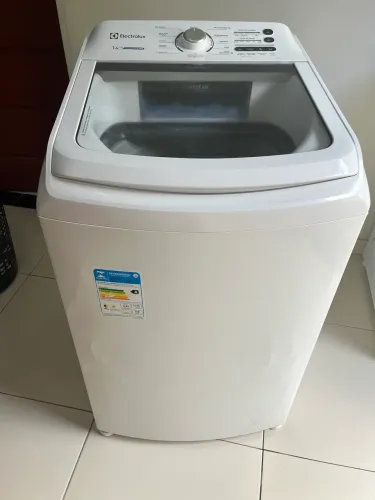 Máquina de lavar Electrolux 14kg