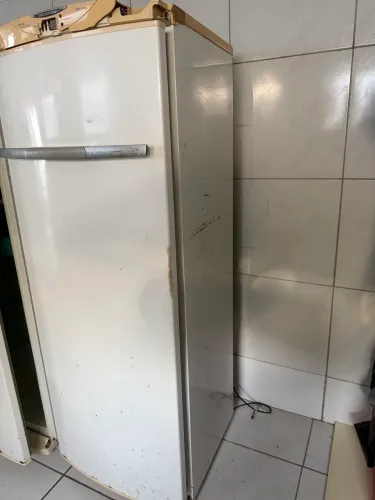 Freezer frost free Brastemp usado funcionando