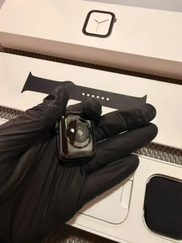 Apple Watch S4 - 40mm (Leia o anúncio)