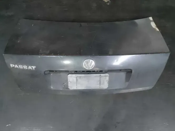 Tampa Traseira Volkswagen Passat Sedan Alemão 1997 A 2000