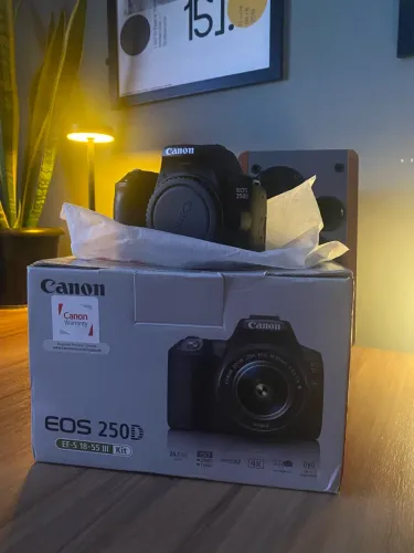 Cânon SL3 (250D) Corpo
