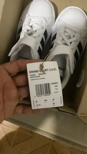 Tênis original adidas TAM 26 usado 2x