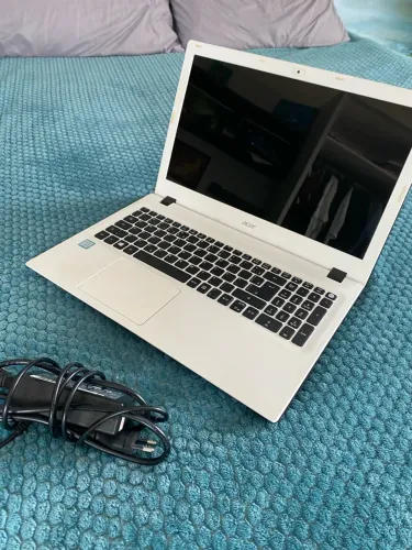Notebook Acer Aspire E5-574-50LD ? Core i5 + SSD + HD 1TB