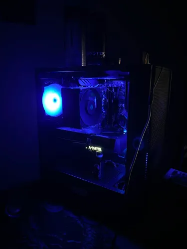 PC Gamer/ Ryzen 5 5600/Rx7600/Tuf Gaming