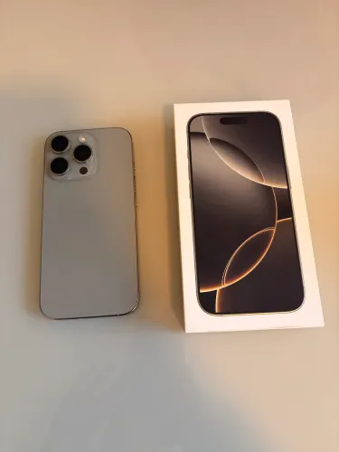 iPhone 16 Pro