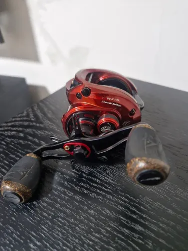 Carretilha Venator SE Série Especial 100%