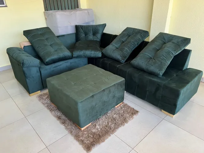 Sofa de Canto Super premium gigante dividido em 3 módulos mais 1 puff NOVO ((ENTREGO ))