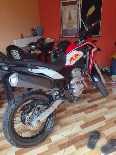 XRE 300 RALLY $23.000