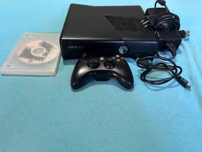 Vendo ou troco Xbox 360 original tudo funcionando perfeitamente