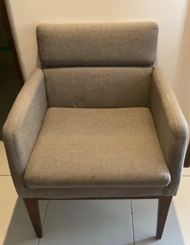 Duas poltronas para sala de estar