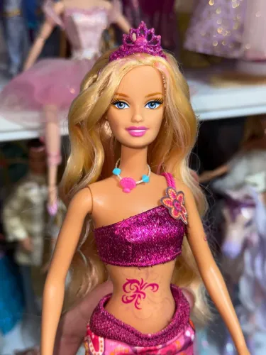 Boneca Barbie Merliah Vida de Sereia