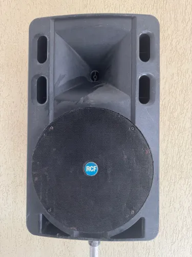 Caixa Acústica Profissional RCF Original Ativa Usada? 