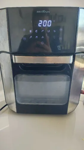 Airfryer Britânia 12L Digital - Perfeita para Família (Excelente Estado)