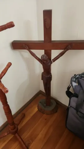 Cruz de 1 Metro e 10 CM