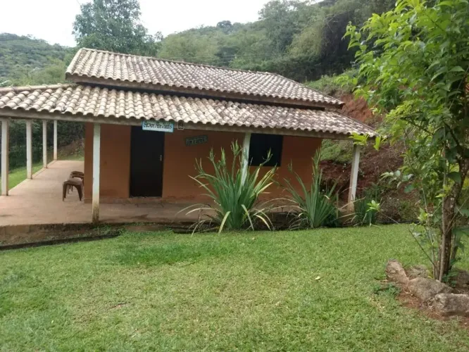 Vendo sítio com 1540 metros quadrados com 4 quartos em Monteiro Lobato - SP