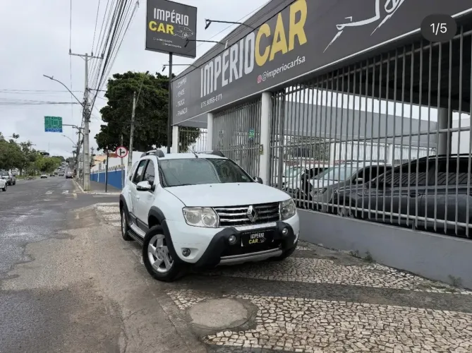 Renault Duster Dynamique 2.0 Hi-flex 16V Aut. 2015