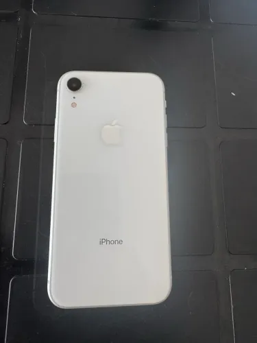 iPhone XR Branco 64MG PARA USO